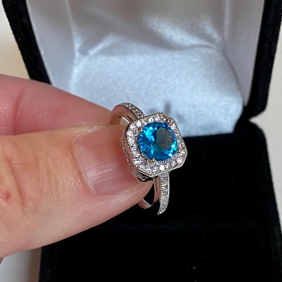 925 Sterling Silver Blue CZ Halo Fashion Ring - Picture 3 of 10